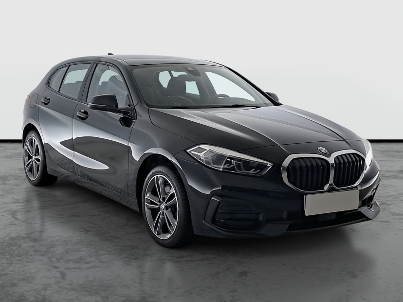 BMW 1, 2023