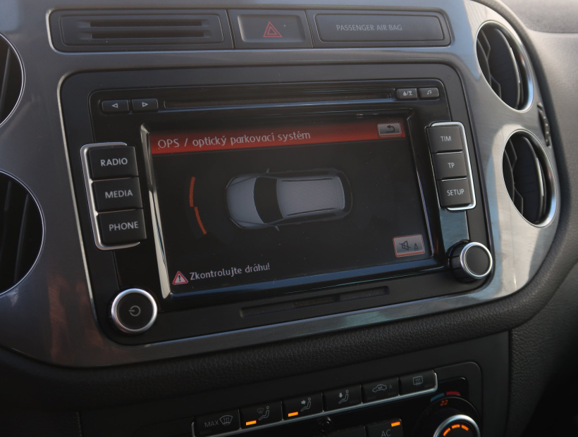 Volkswagen Tiguan, 2011
