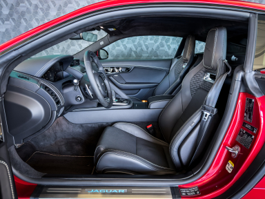 Jaguar F-Type - 2024