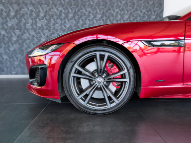 Jaguar F-Type - 2024