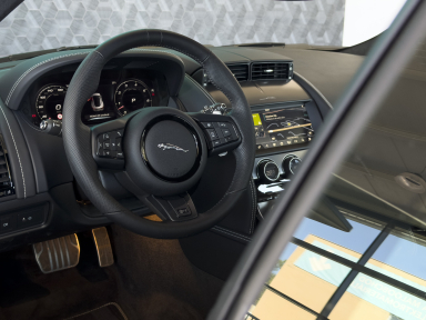 Jaguar F-Type - 2024
