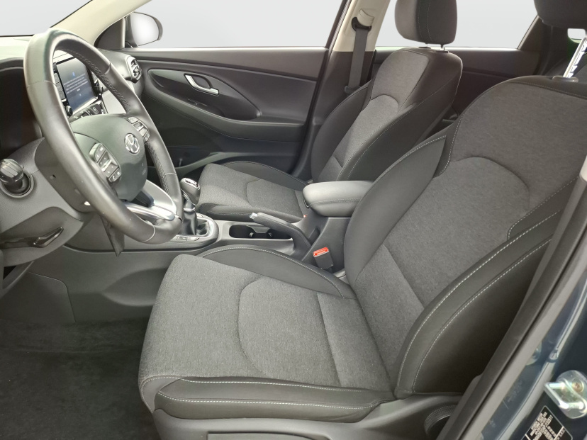 Hyundai i30, 2023