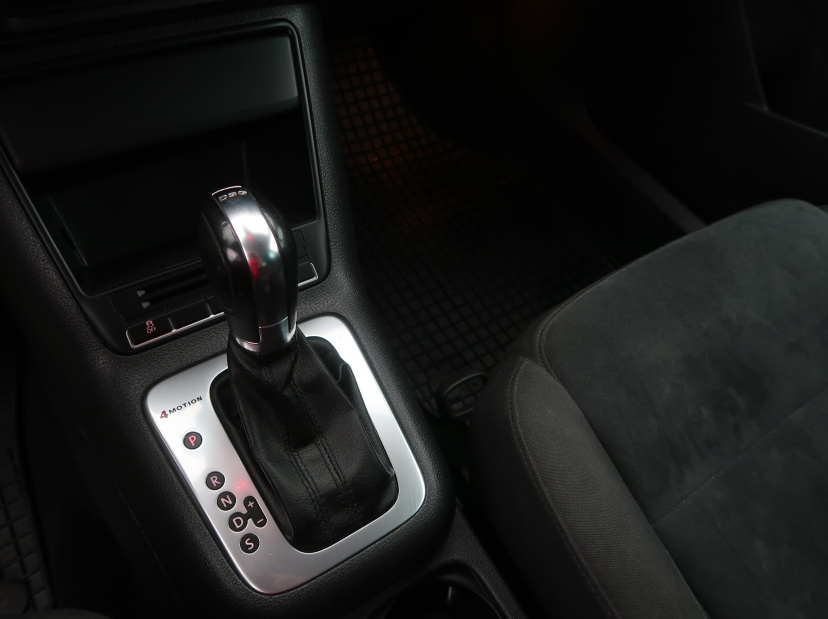Volkswagen Tiguan, 2013