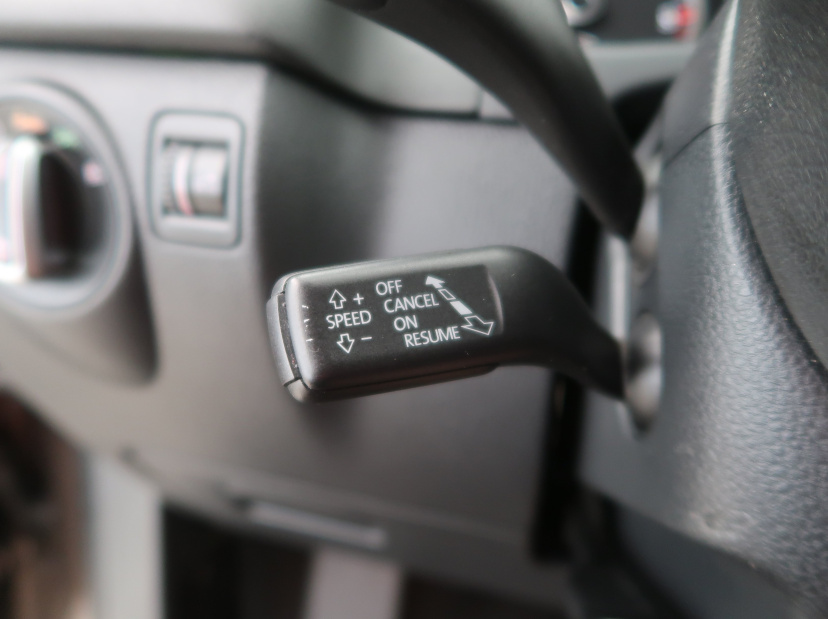 Volkswagen Tiguan, 2013
