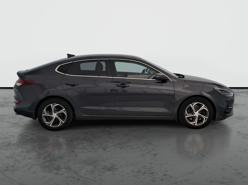Hyundai i30, 2021