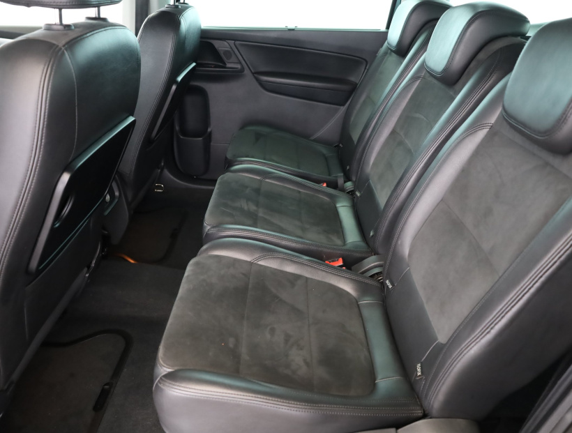 Volkswagen Sharan, 2011