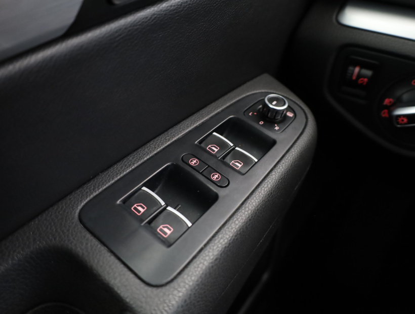 Volkswagen Sharan, 2011
