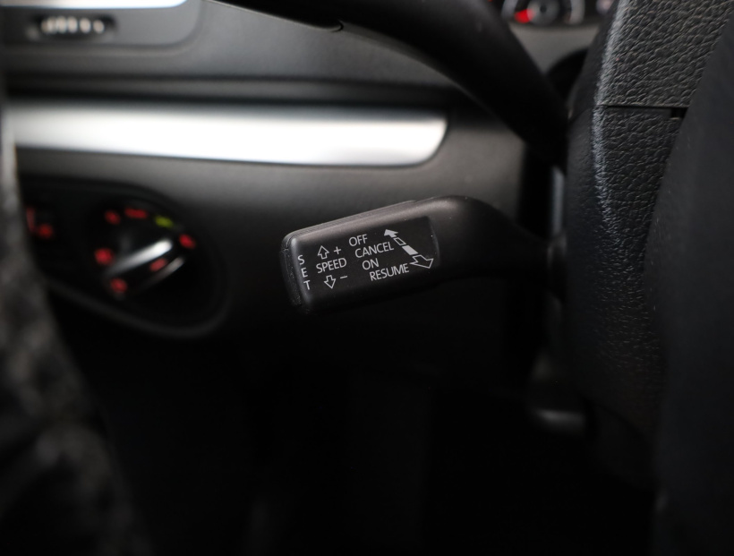 Volkswagen Sharan, 2011