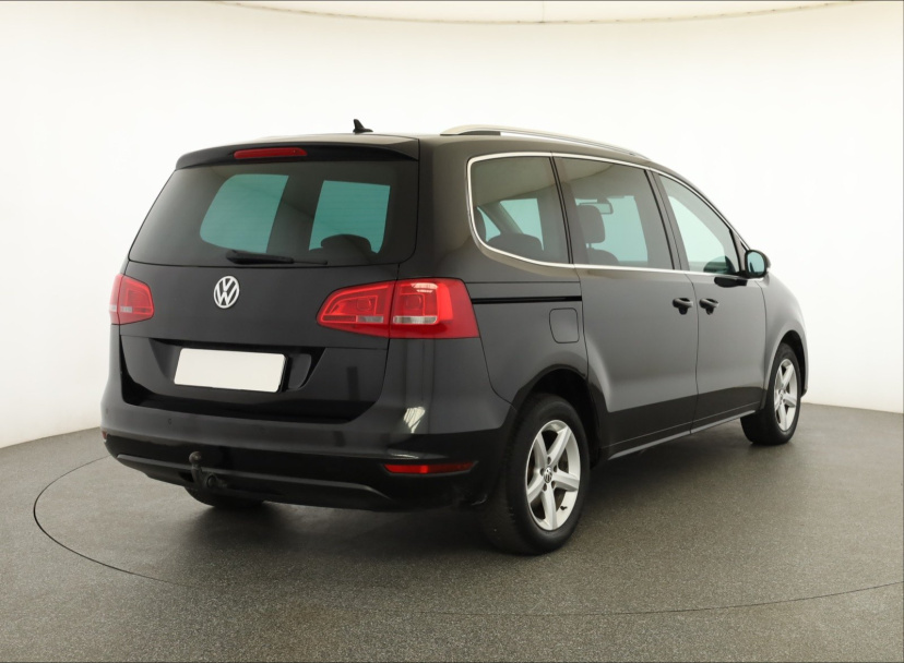 Volkswagen Sharan, 2011