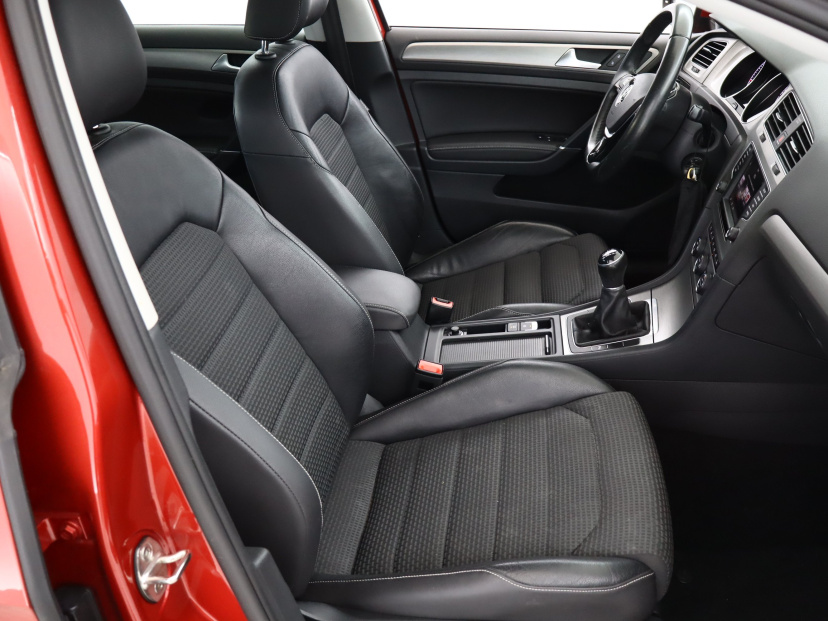 Volkswagen Golf, 2016