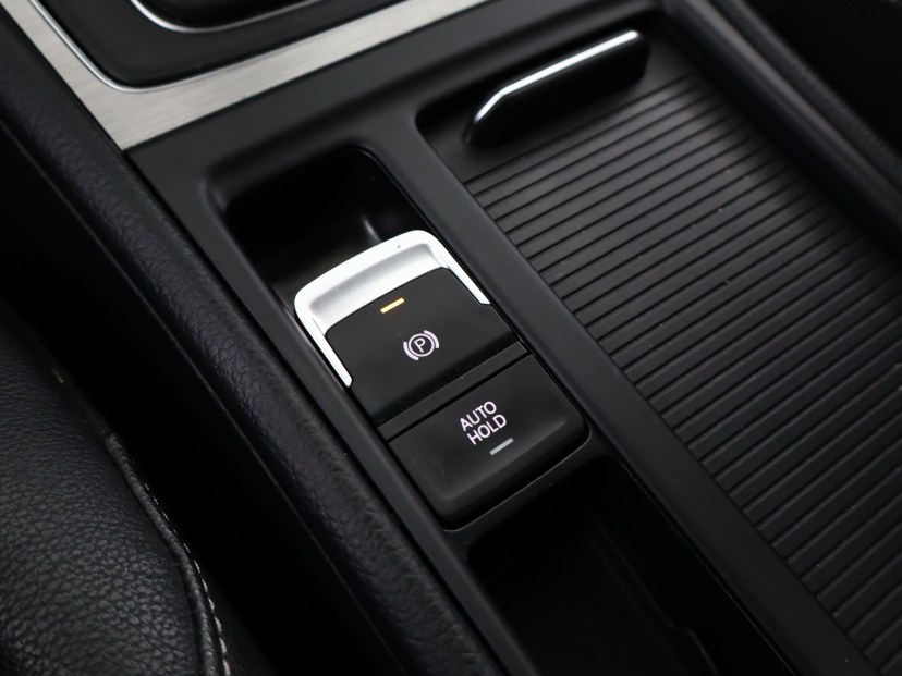 Volkswagen Golf, 2016