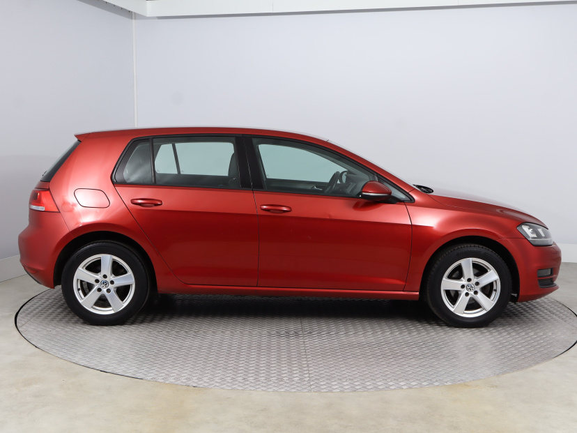 Volkswagen Golf, 2016