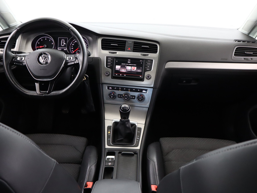 Volkswagen Golf, 2016