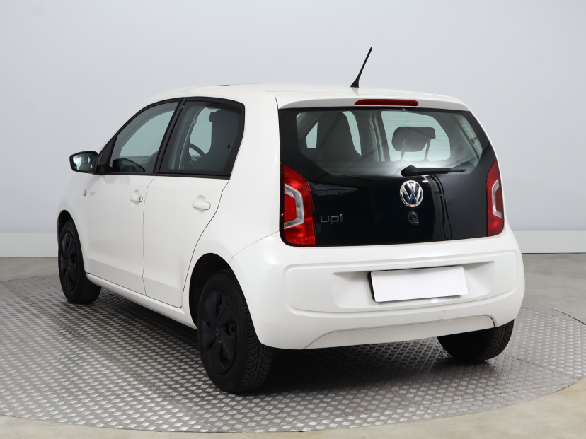 Volkswagen Up!, 2013
