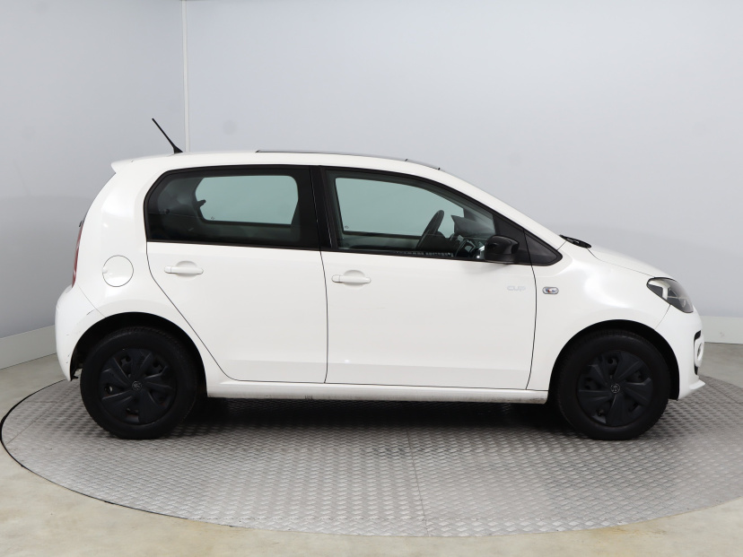 Volkswagen Up!, 2013