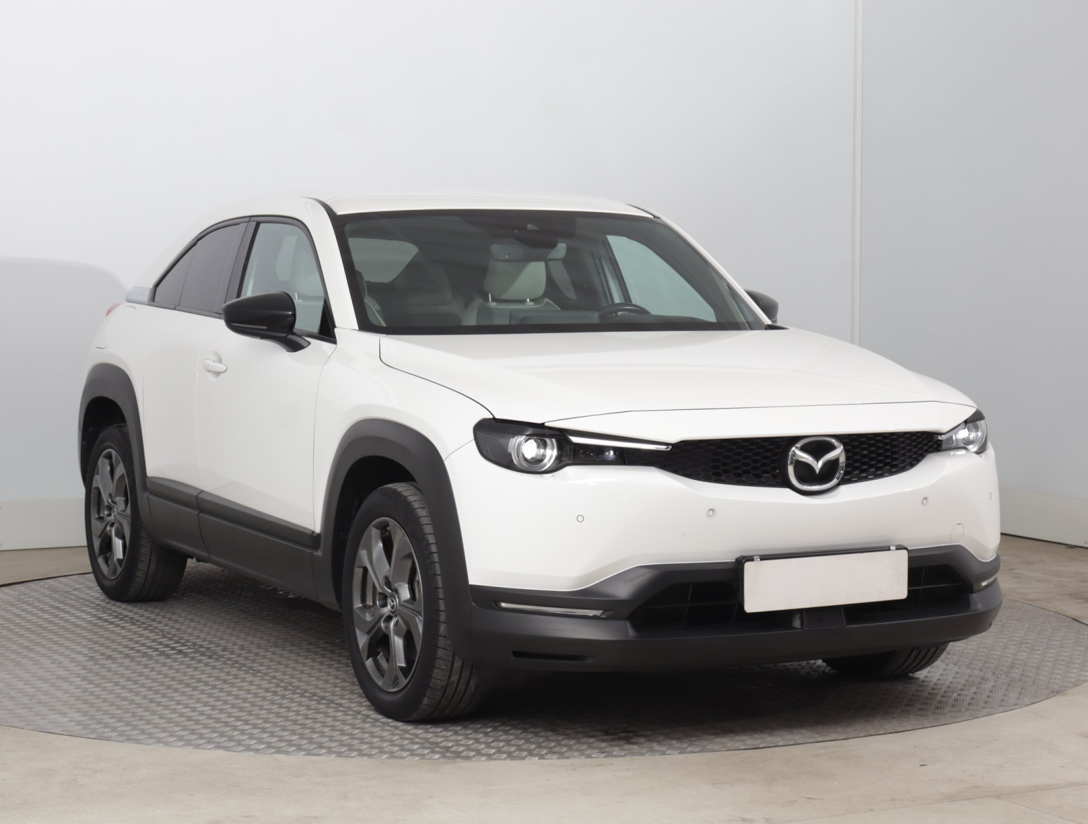 Mazda MX-30 e-Skyactiv, 2021