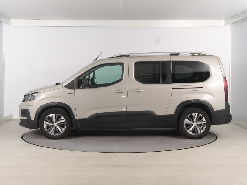 Peugeot Rifter, 2020