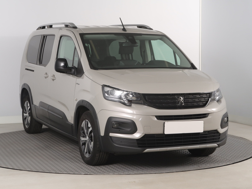 Peugeot Rifter, 2020