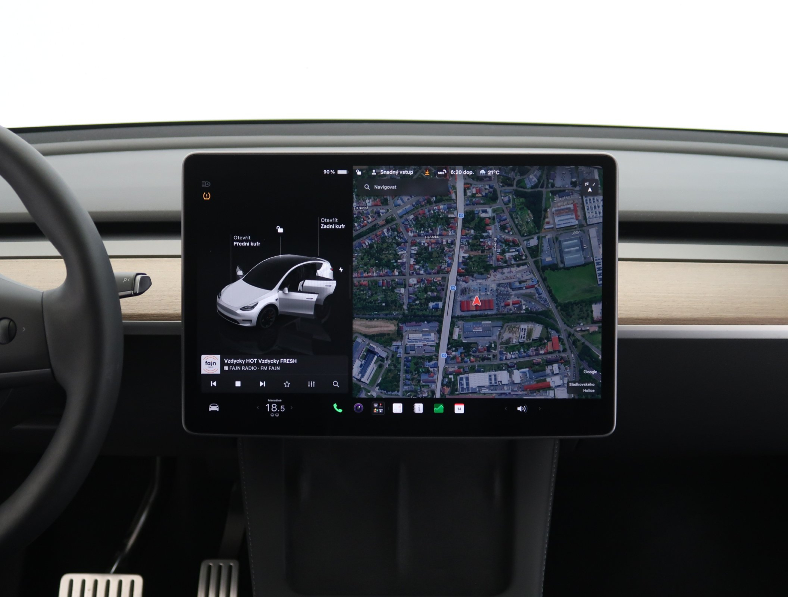 Tesla Model Y - 2023