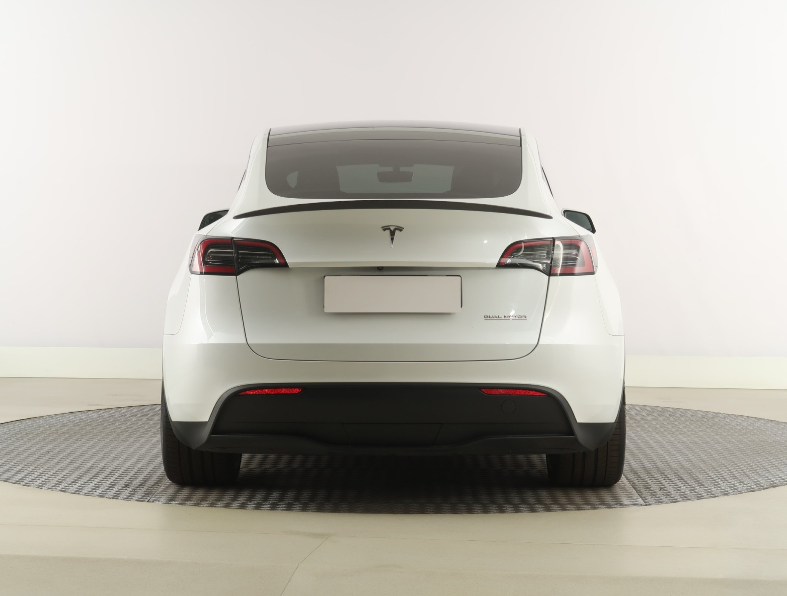 Tesla Model Y Performance – fotografie 6