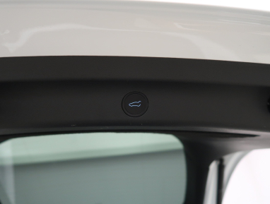 Tesla Model Y - 2023