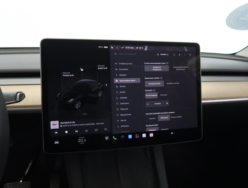 Tesla Model Y, 2022