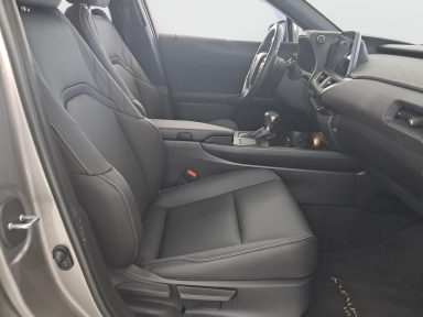 Lexus UX - 2023