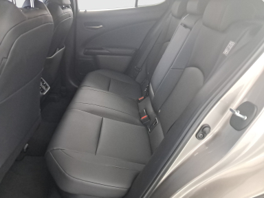 Lexus UX - 2023