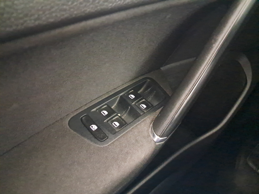 Volkswagen Golf, 2013