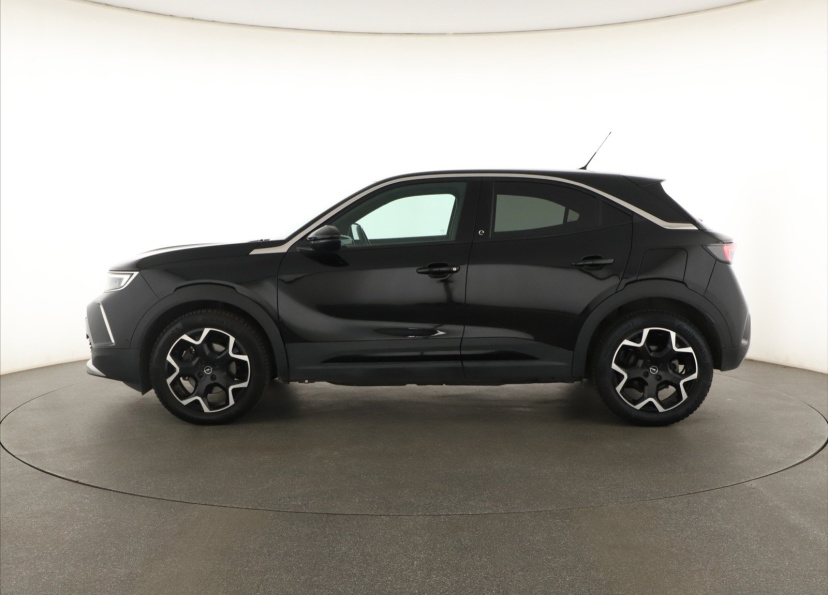 Opel Mokka-e, 2021