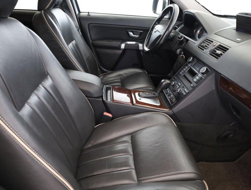 Volvo XC90, 2012