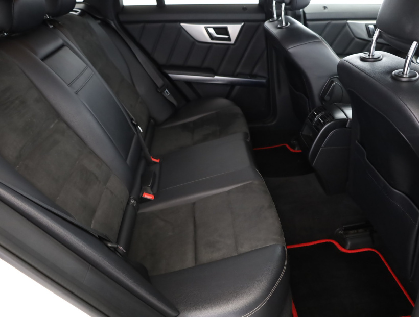 Mercedes-Benz GLK, 2012