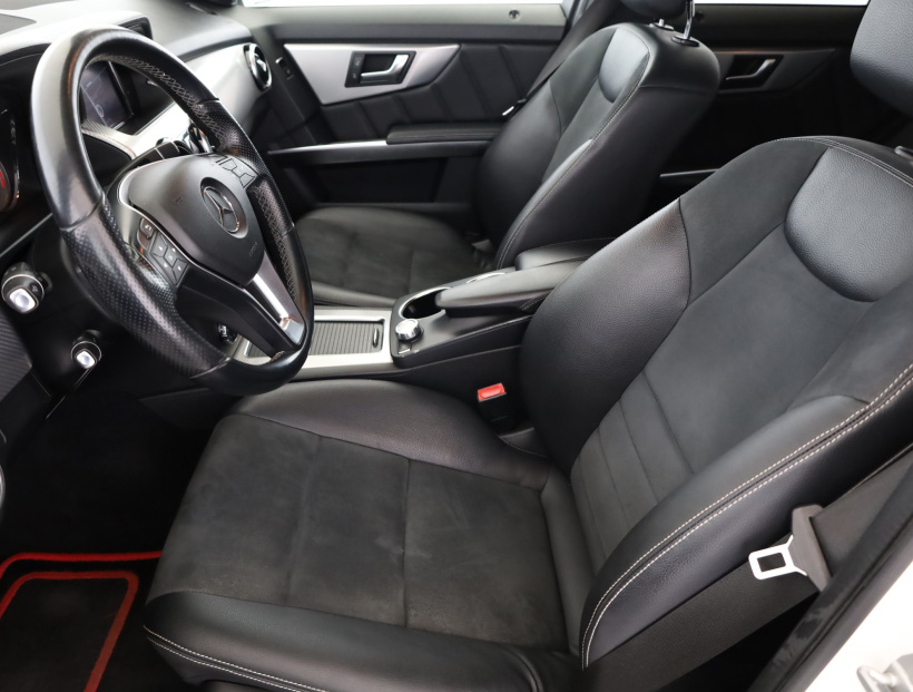 Mercedes-Benz GLK, 2012