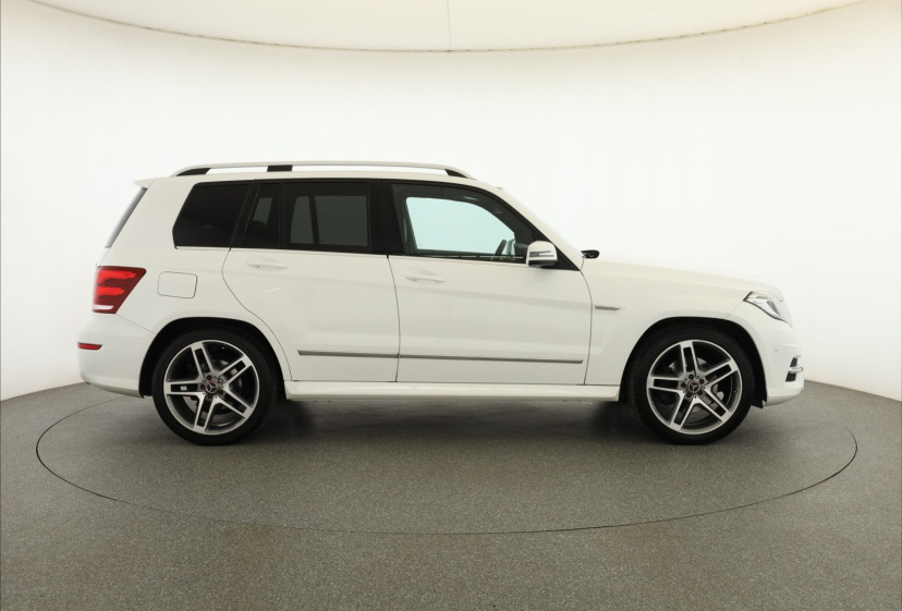 Mercedes-Benz GLK, 2012