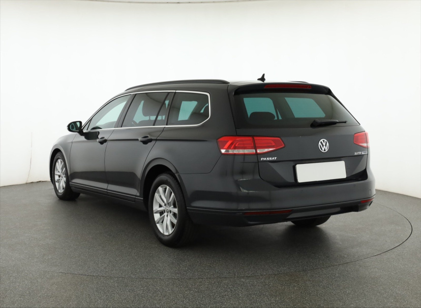 Volkswagen Passat, 2017