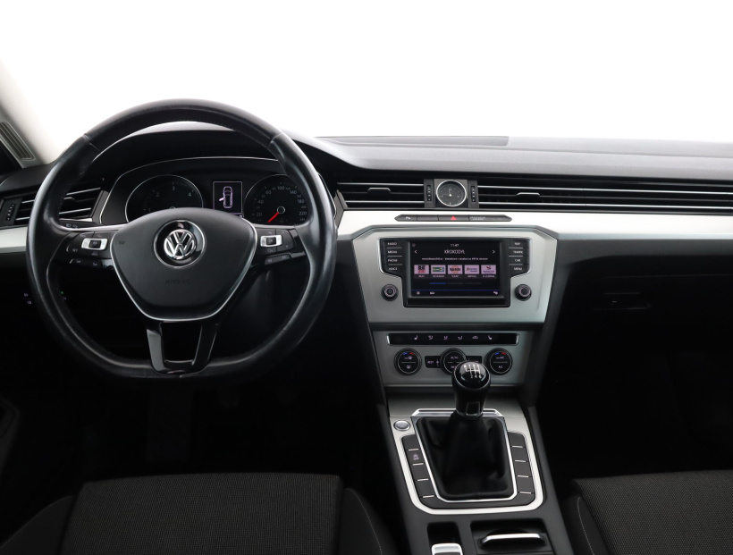 Volkswagen Passat, 2017