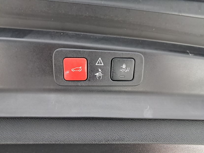 Peugeot 5008, 2021