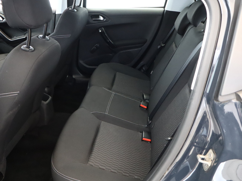 Peugeot 208, 2017