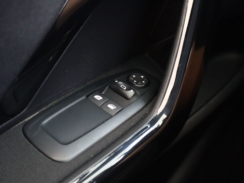 Peugeot 208, 2017