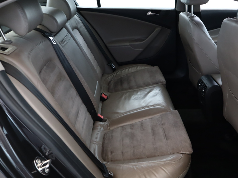Volkswagen Passat, 2007