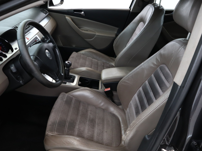 Volkswagen Passat, 2007