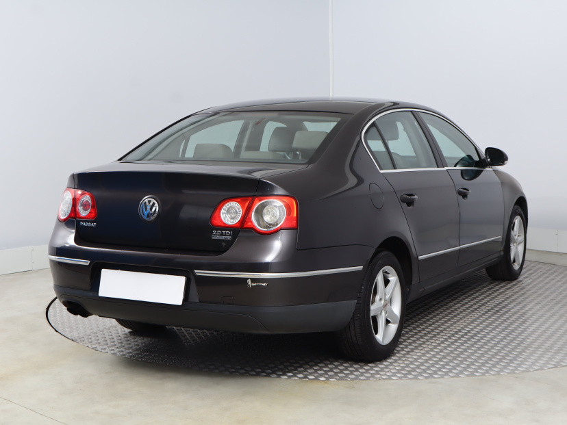 Volkswagen Passat, 2007