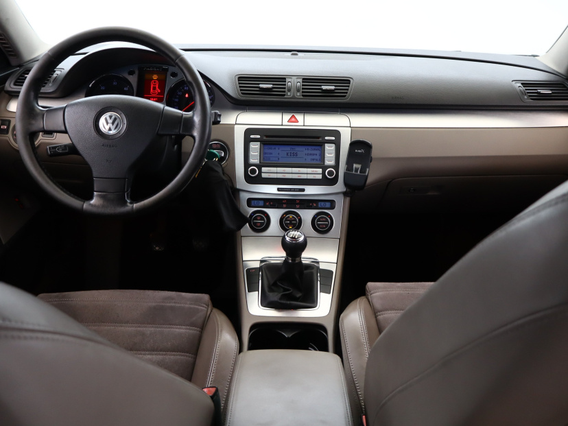Volkswagen Passat, 2007