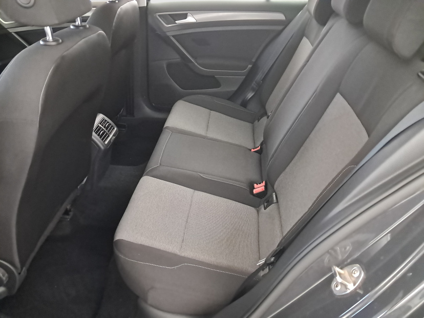 Volkswagen Golf, 2014