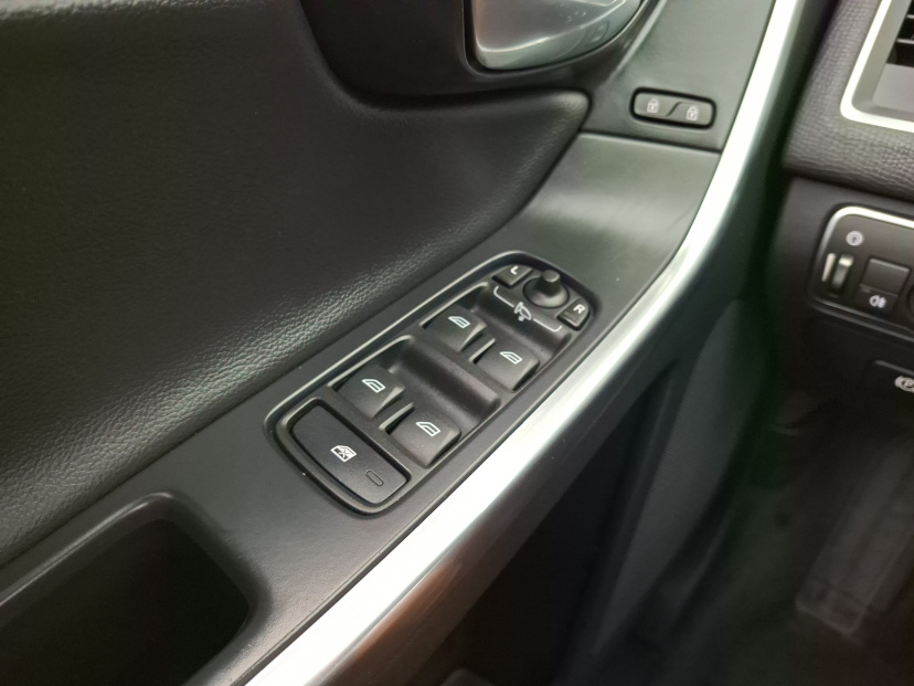 Volvo XC60, 2016