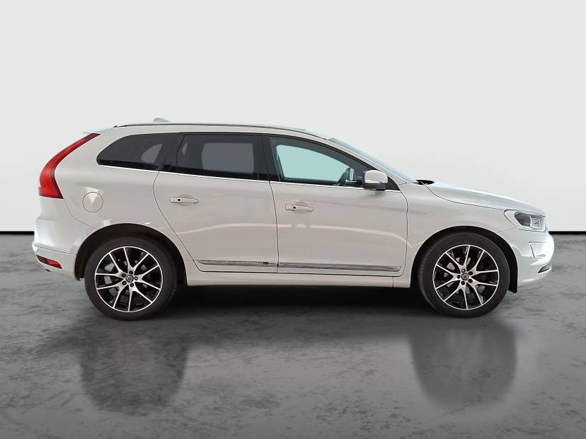Volvo XC60, 2016