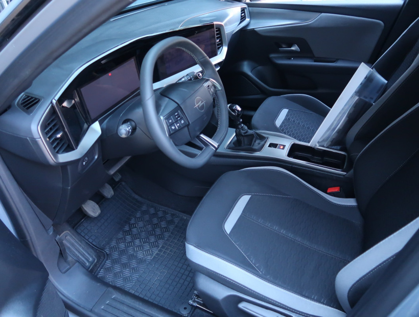 Opel Mokka, 2025