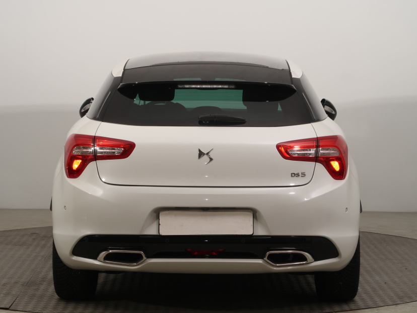 DS 5, 2017