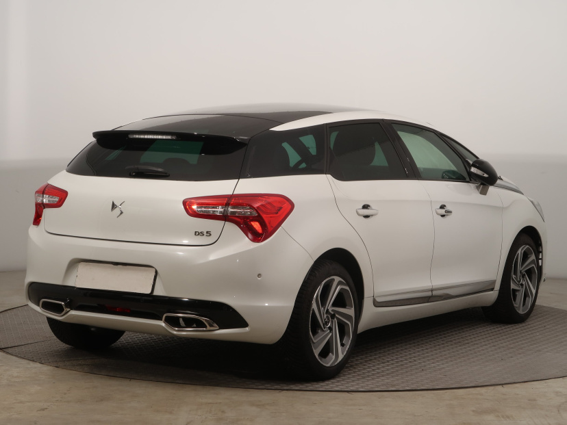 DS 5, 2017