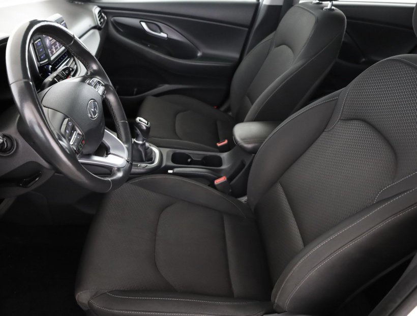 Hyundai i30 Fastback, 2018
